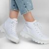 SKECHERS Roadies Surge - Rompers White Lace Up