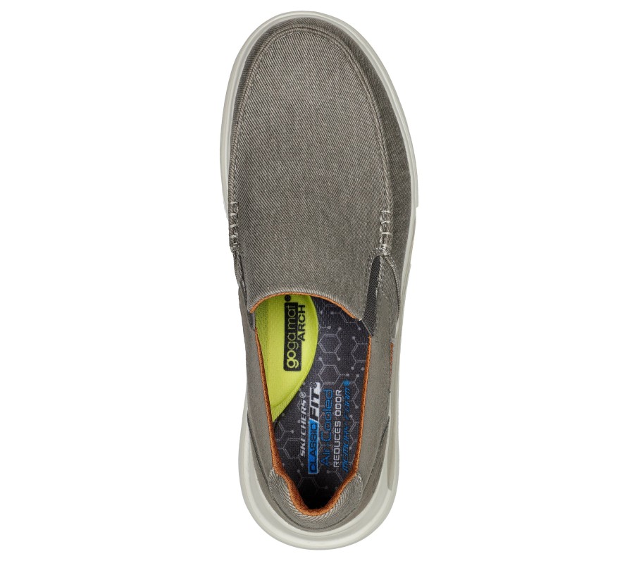 SKECHERS Proven - Suttner Taupe Slip-Ons