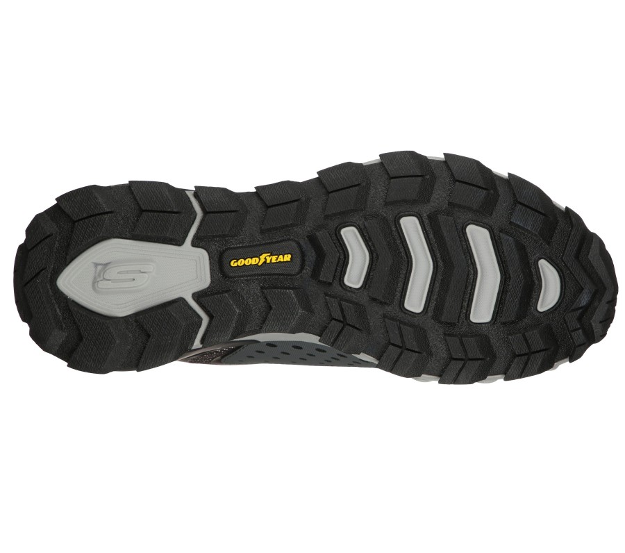 SKECHERS Skechers Max Protect Black / Charcoal Athletic Sneakers