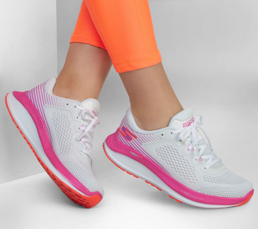 SKECHERS Skechers Go Run Persistence White / Pink Lace Up