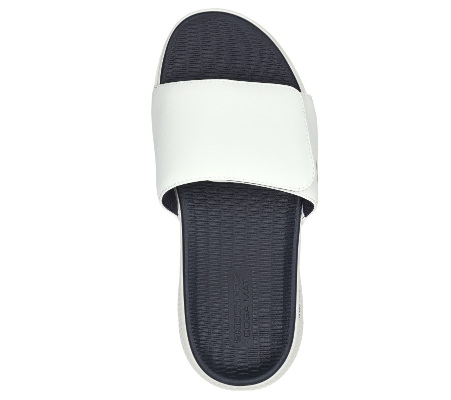 SKECHERS Go Consistent - Watershed White / Navy Sandals