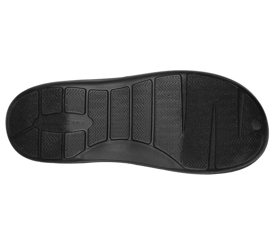 SKECHERS Foamies: Cozy Camper Lined - Cozy Adventure Black Slippers