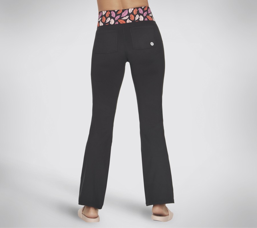 SKECHERS Dvf: Go Sculpt Flare Pant Black / Hot Pink Bottoms