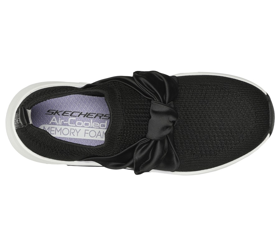 SKECHERS Modern Jogger - Gleam Beauty Black Slip-Ons