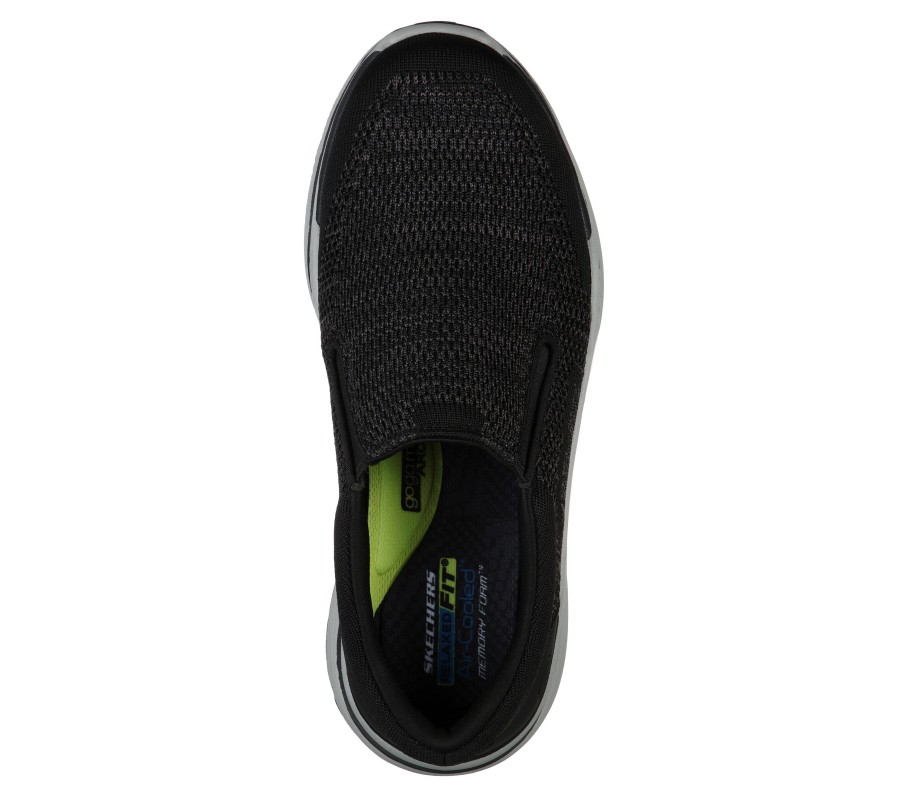 SKECHERS Relaxed Fit: Expected 2.0 - Arago Extra Wide Black Slip-Ons