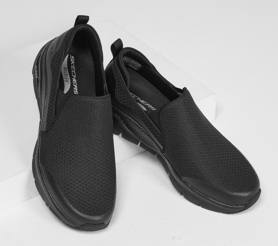 SKECHERS Skechers Arch Fit - Banlin Black Slip-Ons