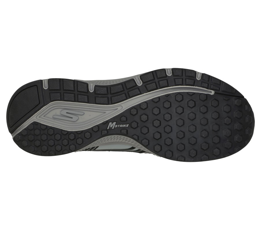 SKECHERS Skechers Gorun Consistent Black / Gray Athletic Sneakers